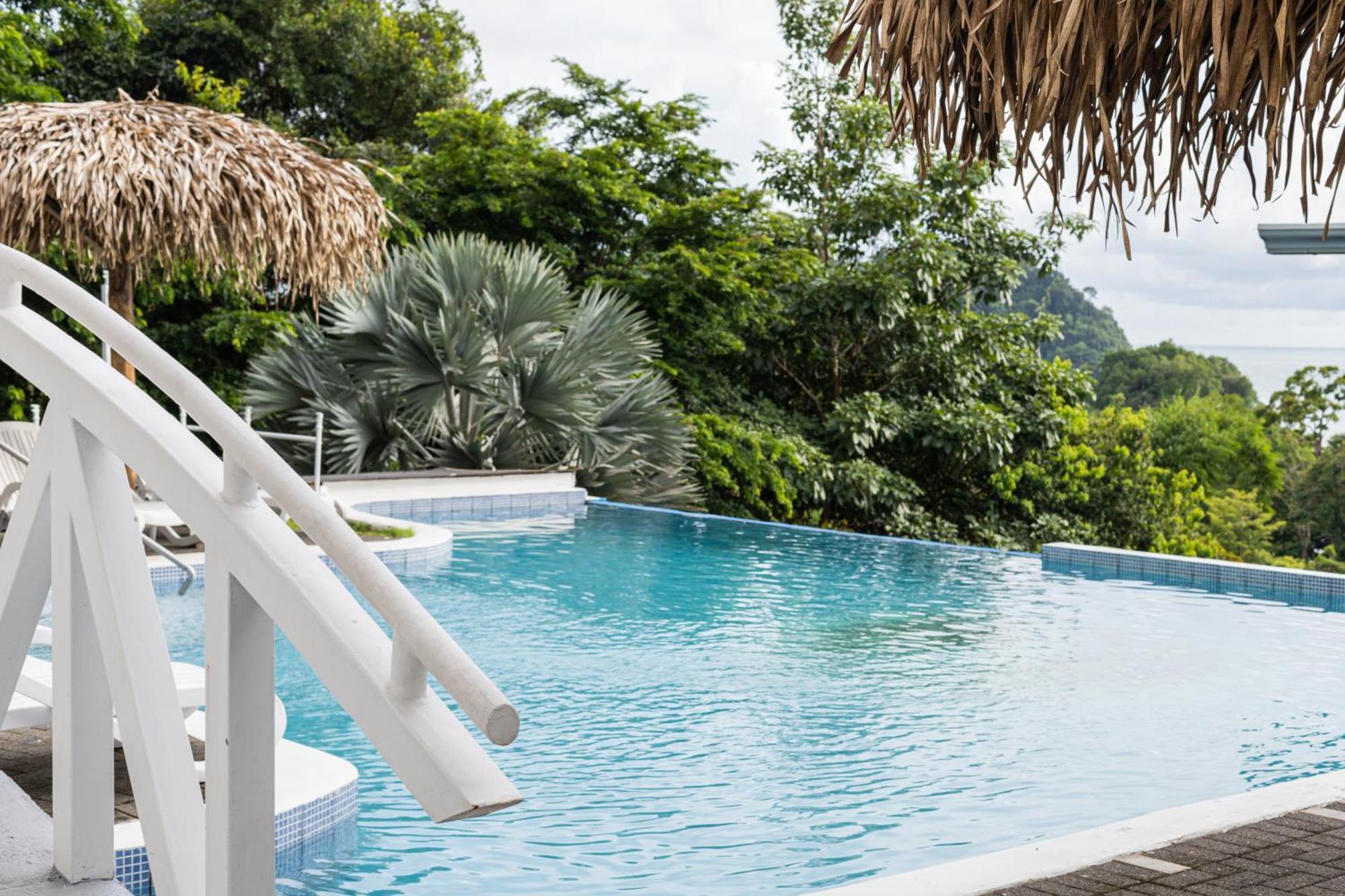 El Faro Containers Beach Hotel Manuel Antonio Εξωτερικό φωτογραφία