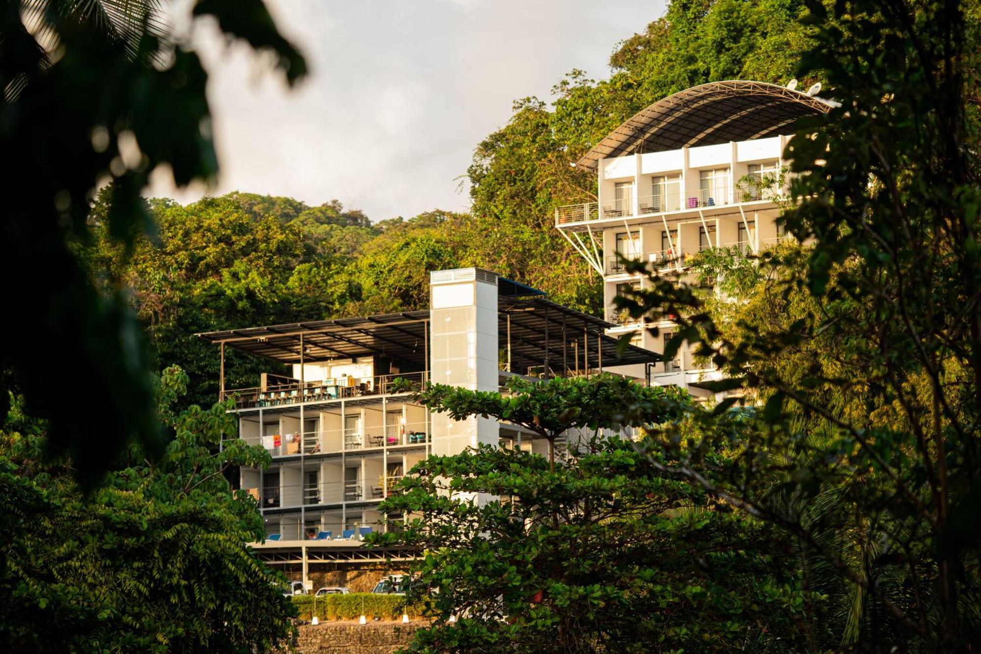 El Faro Containers Beach Hotel Manuel Antonio Εξωτερικό φωτογραφία