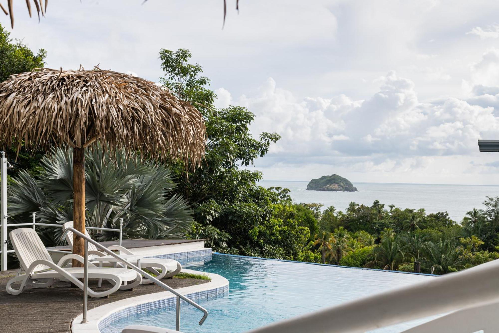 El Faro Containers Beach Hotel Manuel Antonio Εξωτερικό φωτογραφία
